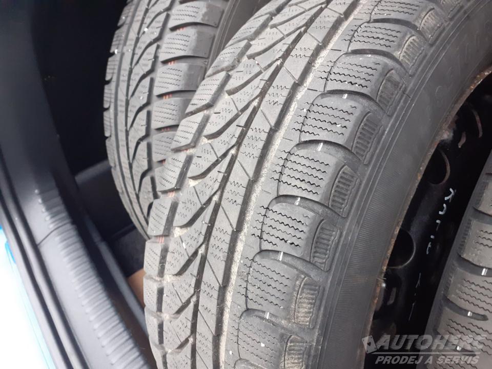 Škoda Rapid 1.2 TSi AMBIENTE