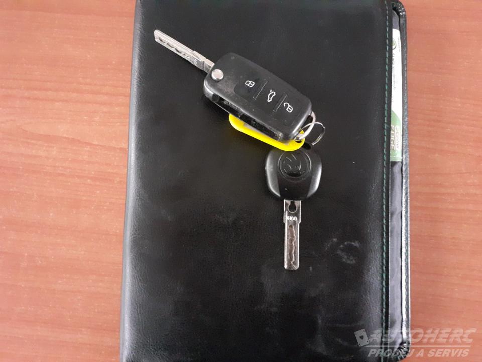 Škoda Rapid 1.2 TSi AMBIENTE