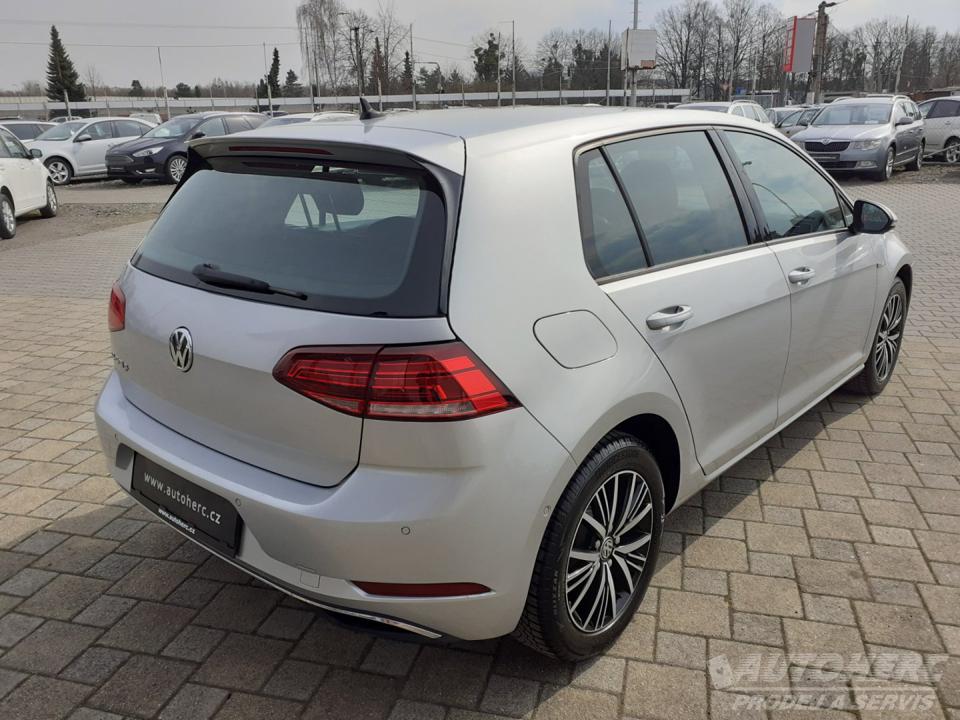 Volkswagen e-Golf VII 100Kw  ELEKTRO
