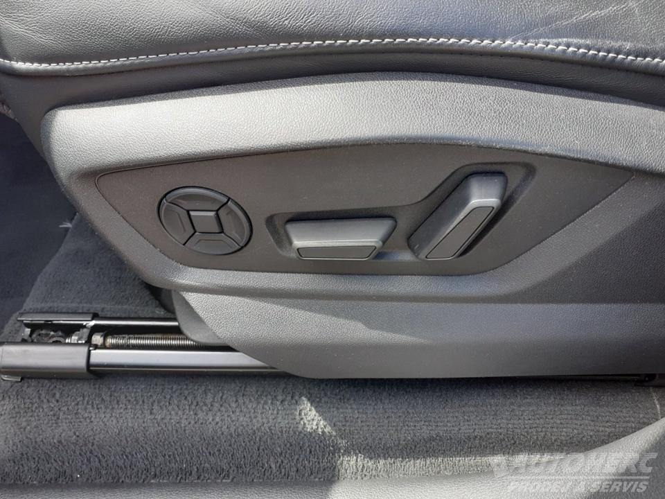 Audi Q8 3.0 TDi  4x4 AUTOMAT