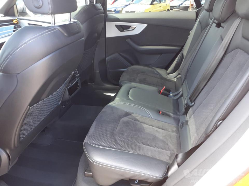Audi Q8 3.0 TDi  4x4 AUTOMAT