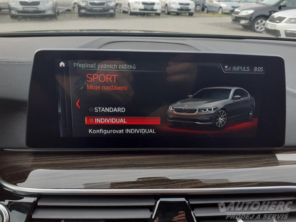 BMW Řada 5 530d x Drive Luxury Line