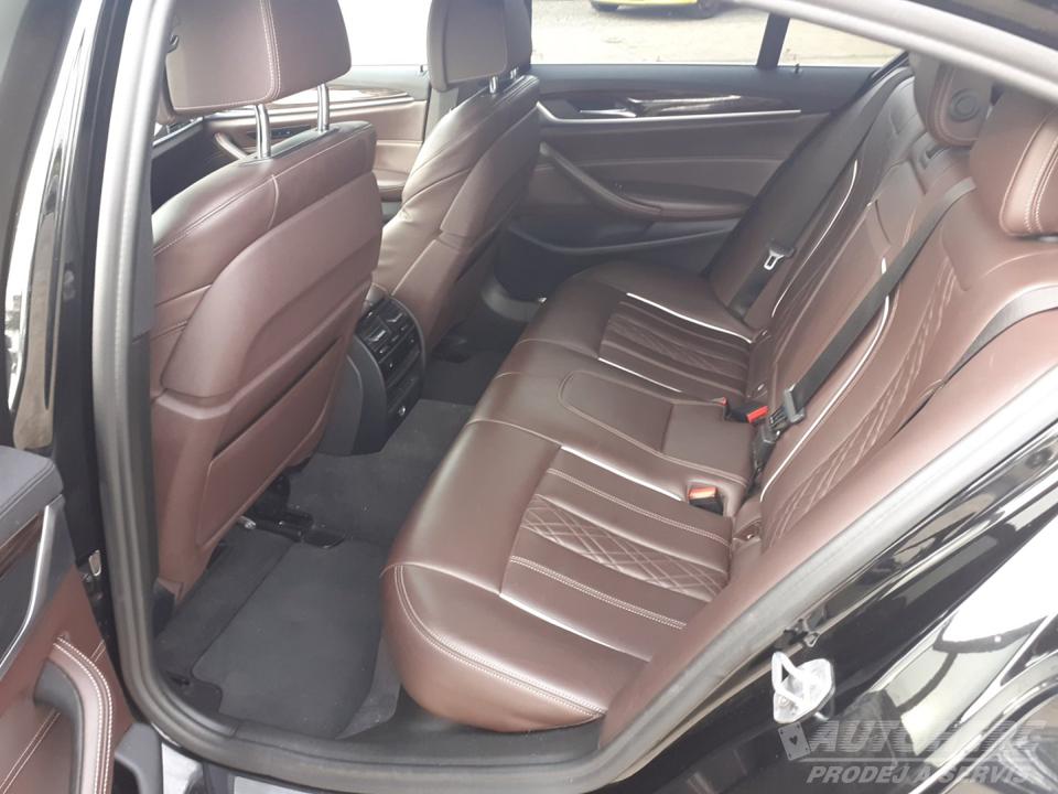 BMW Řada 5 530d x Drive Luxury Line