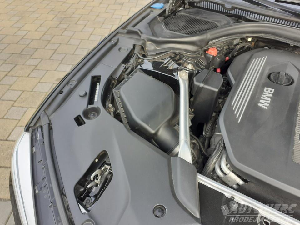 BMW Řada 5 530d x Drive Luxury Line