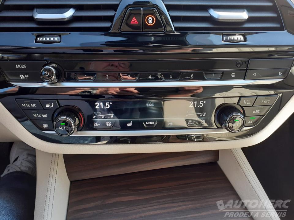 BMW Řada 5 540 i xDrive ČR DPH