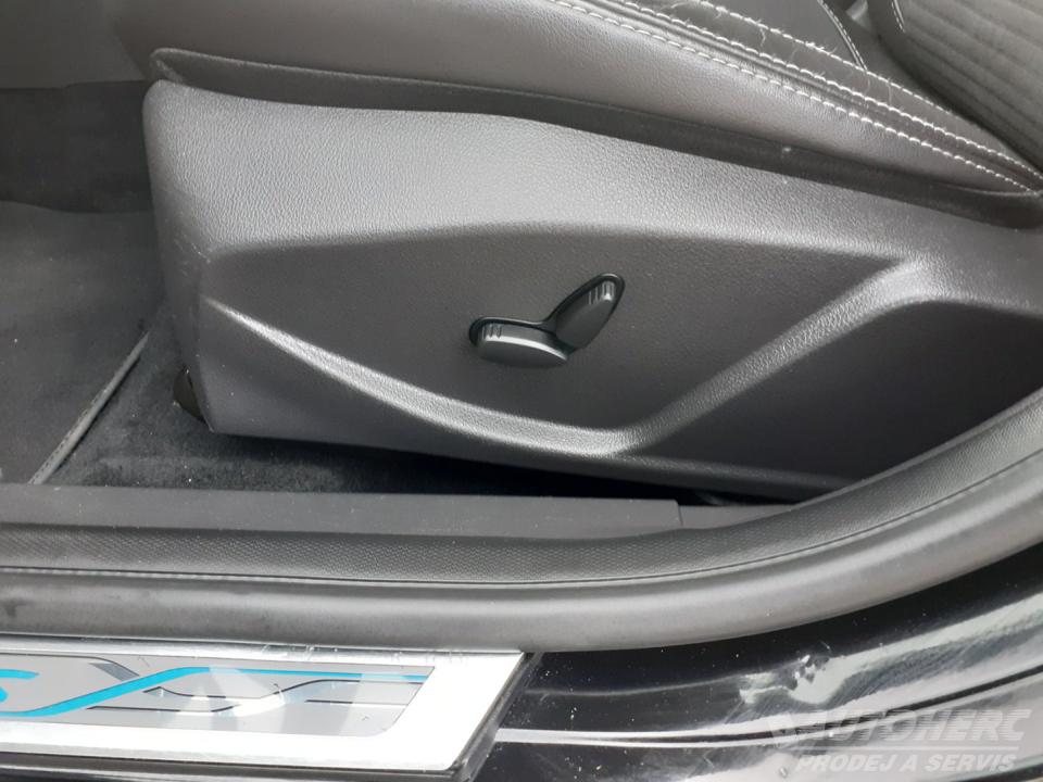 Ford Focus 1.5 E.B. TITANIUM