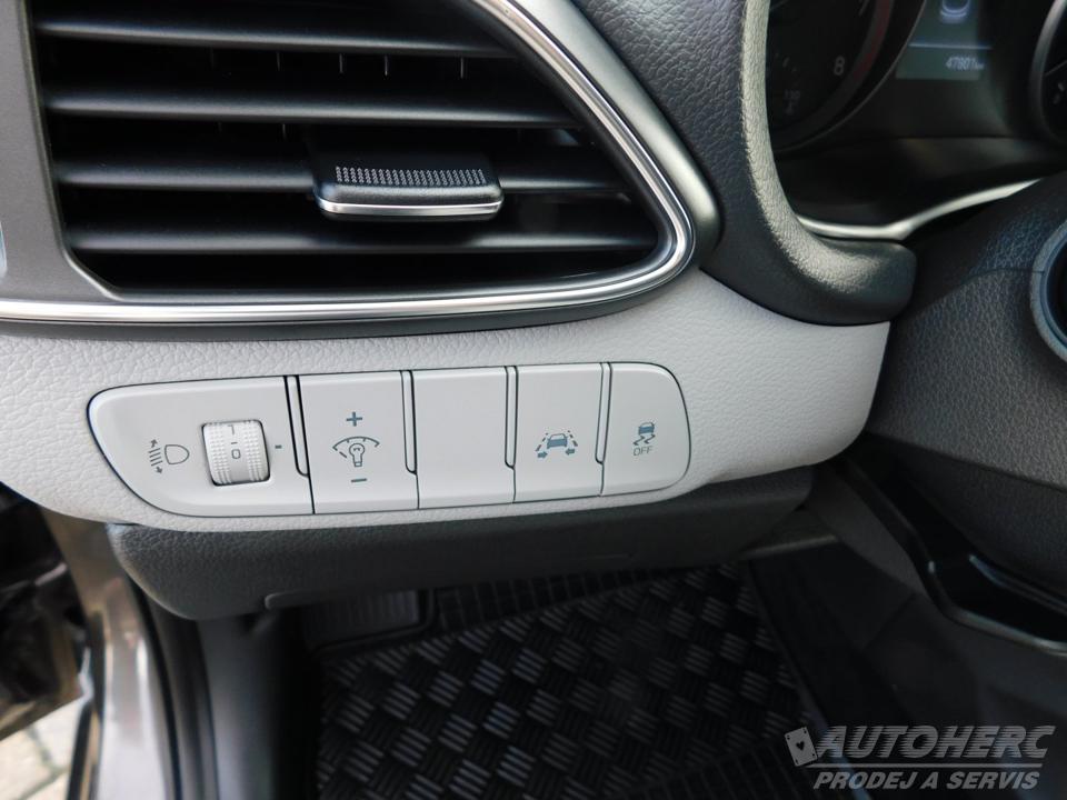 Hyundai i30 1.4 T-GDi AUTOMAT