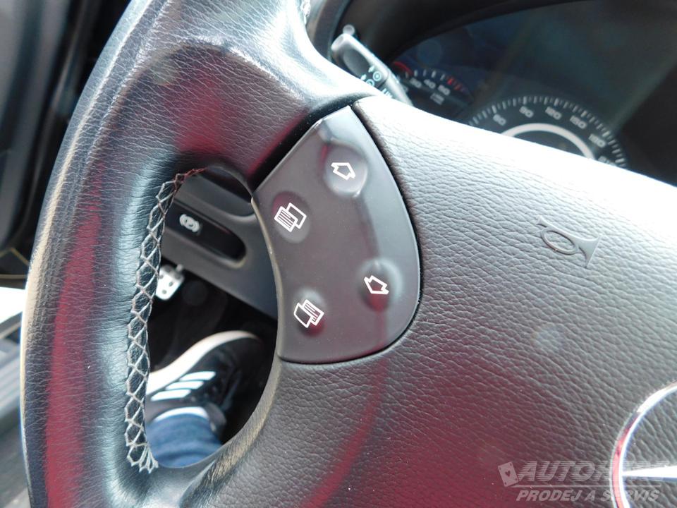 Mercedes-Benz C 30 AMG 3.0 CDi AMG