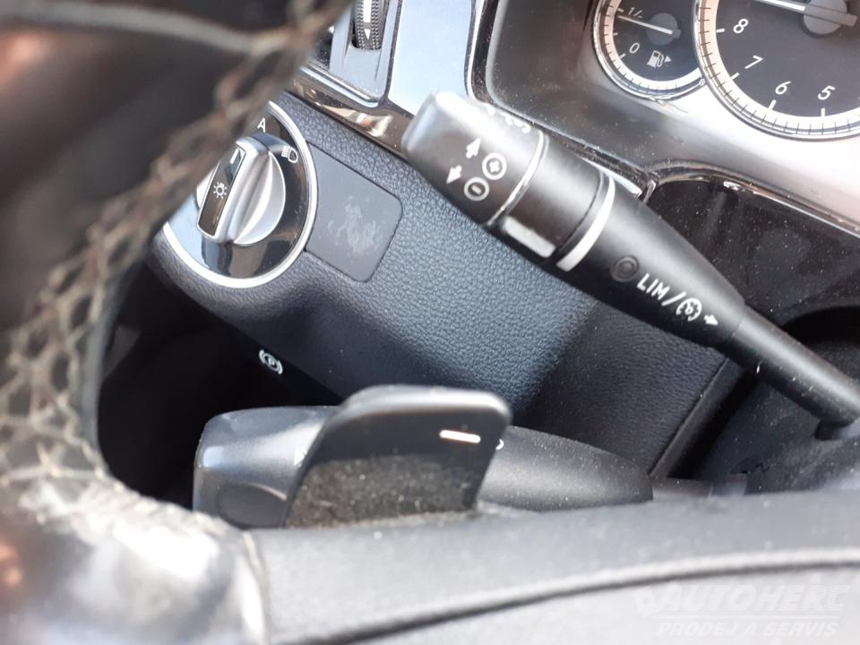 Mercedes-Benz Třídy E 3.0 6V CDi 4x4