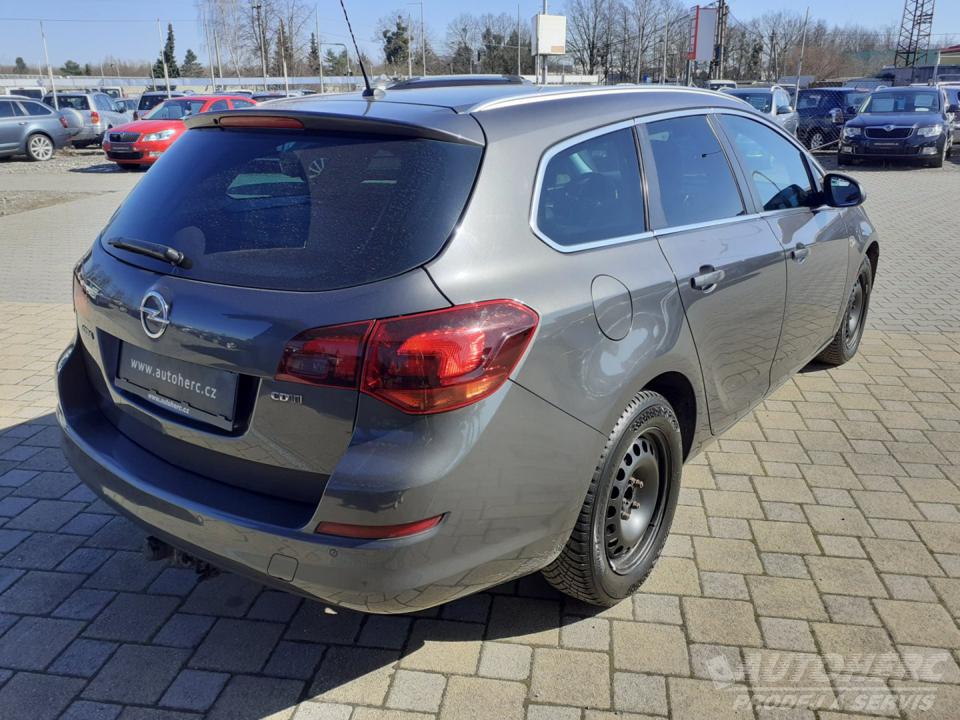 Opel Astra 1.7 CDTi KOMBI SPORT