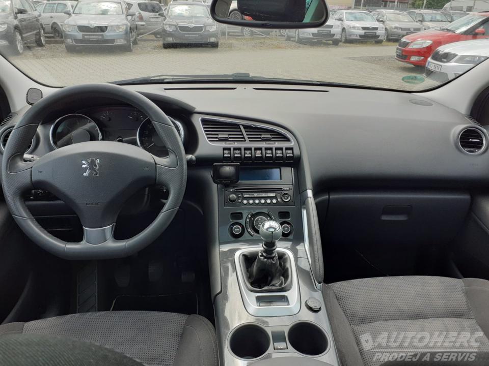 Peugeot 3008 1.6 i  16V 115Kw