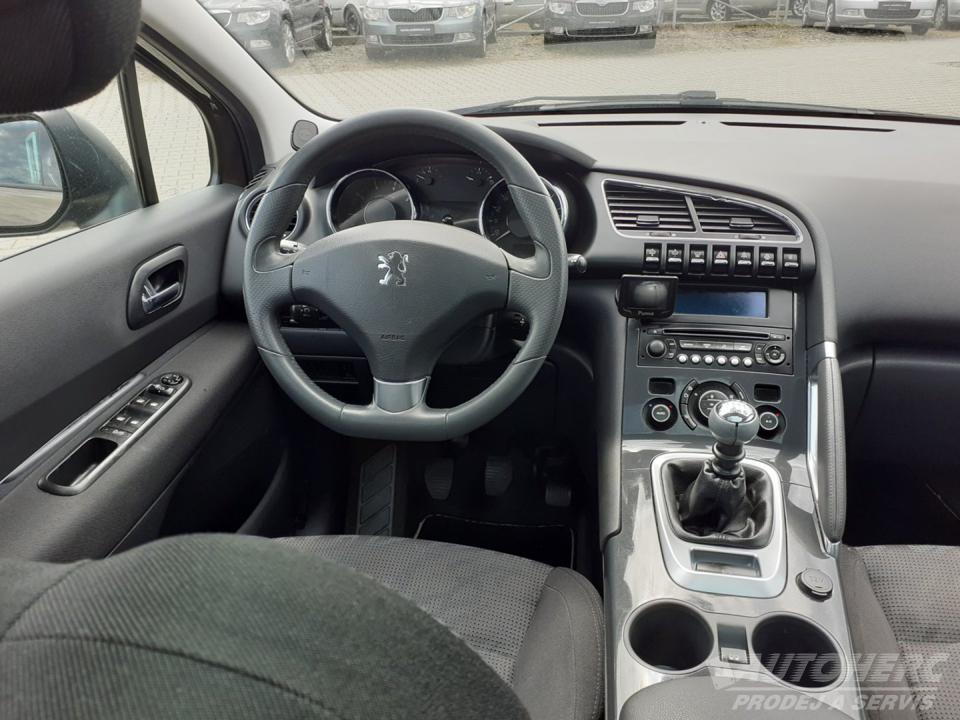 Peugeot 3008 1.6 i  16V 115Kw