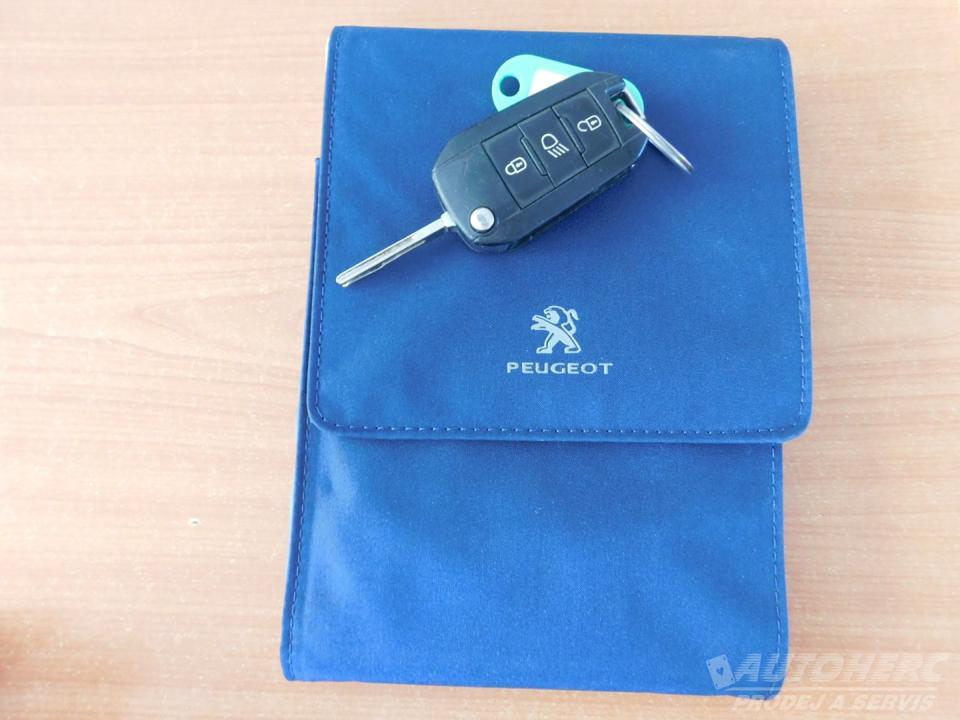 Peugeot 308 KOMBI 2.0 HDi