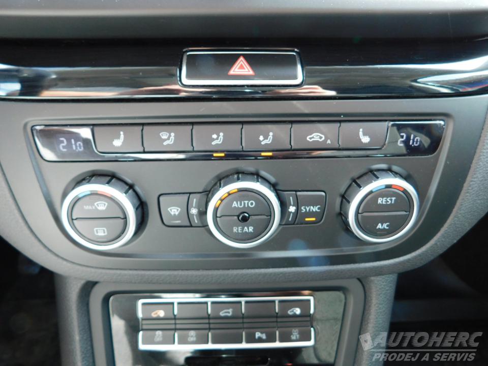 Seat Alhambra 2.0 TDi 4x4 7.MÍST