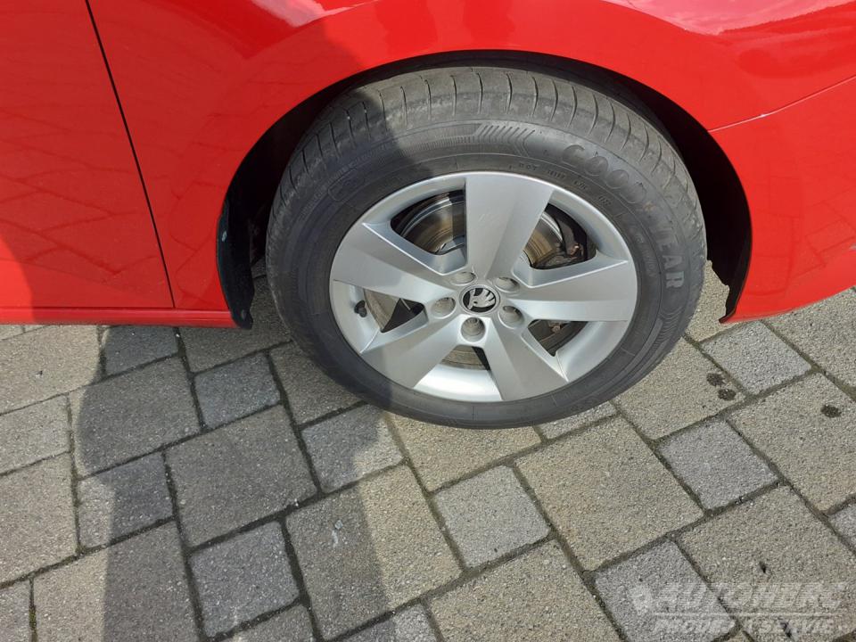 Škoda Fabia 1.2 TSi AMB 66Kw