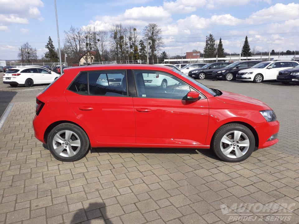 Škoda Fabia 1.2 TSi AMB 66Kw