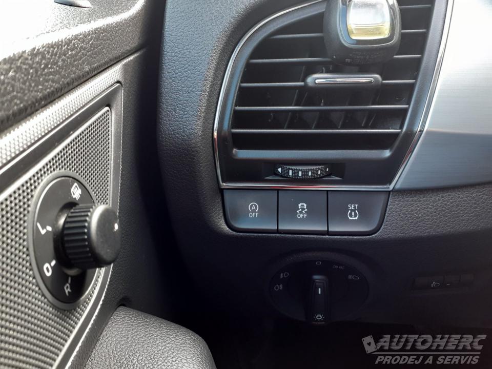 Škoda Fabia 1.2 TSi AMBIENTE