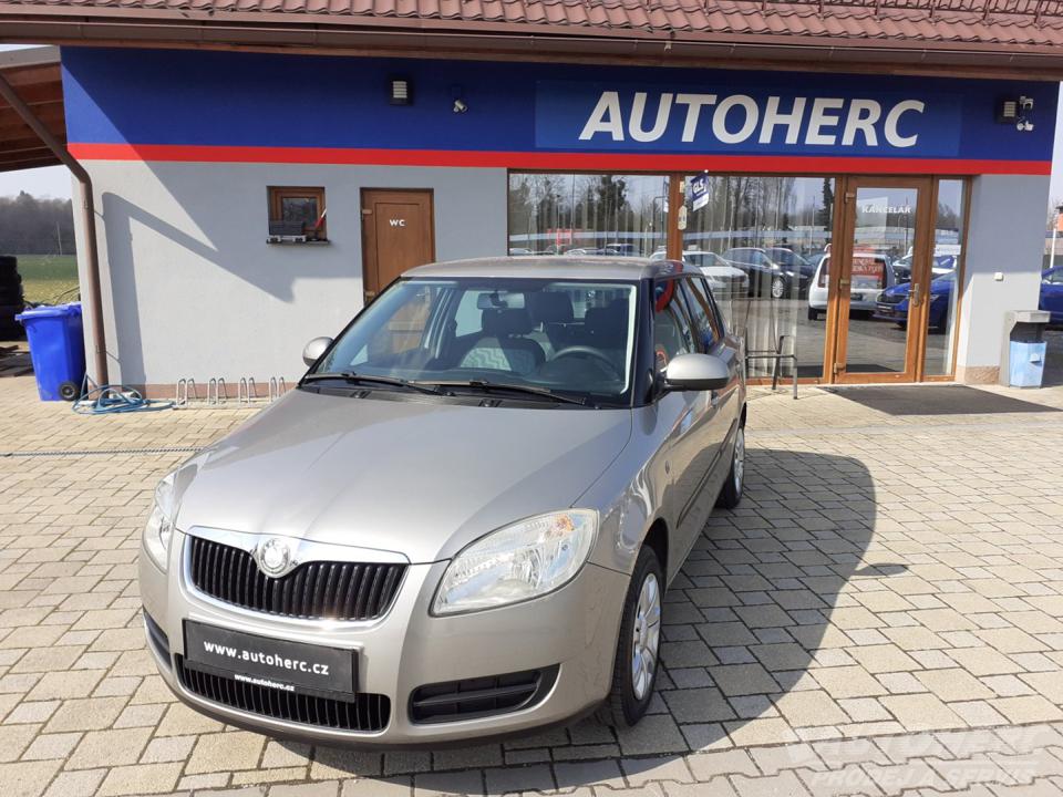 Škoda Fabia II 1.4 16V Ambiente