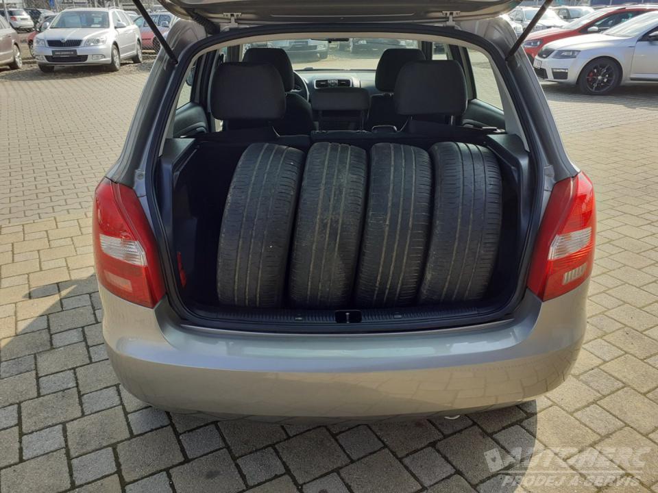 Škoda Fabia II 1.4 16V Ambiente