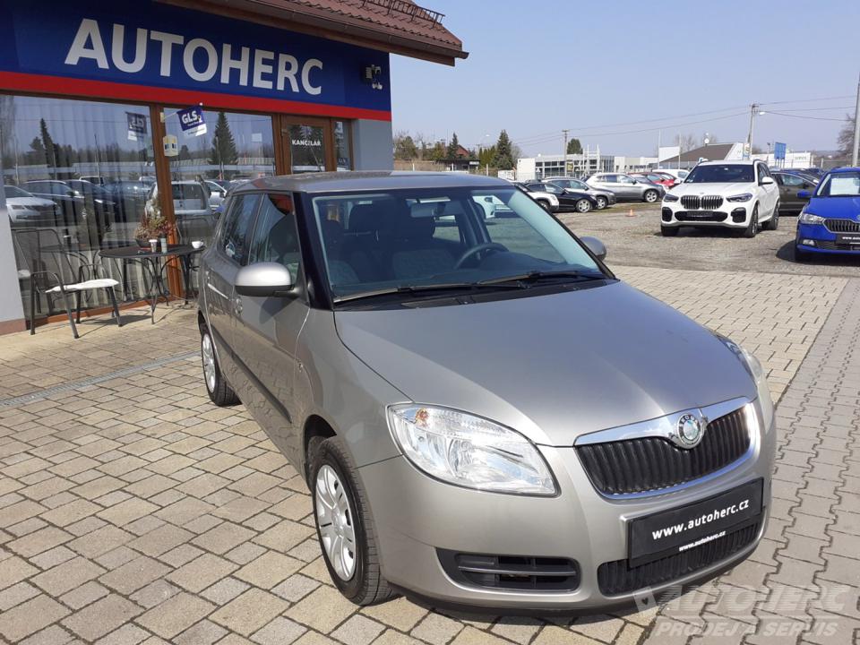 Škoda Fabia II 1.4 16V Ambiente