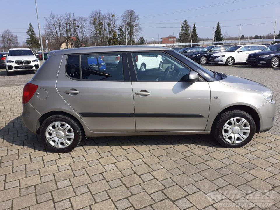 Škoda Fabia II 1.4 16V Ambiente