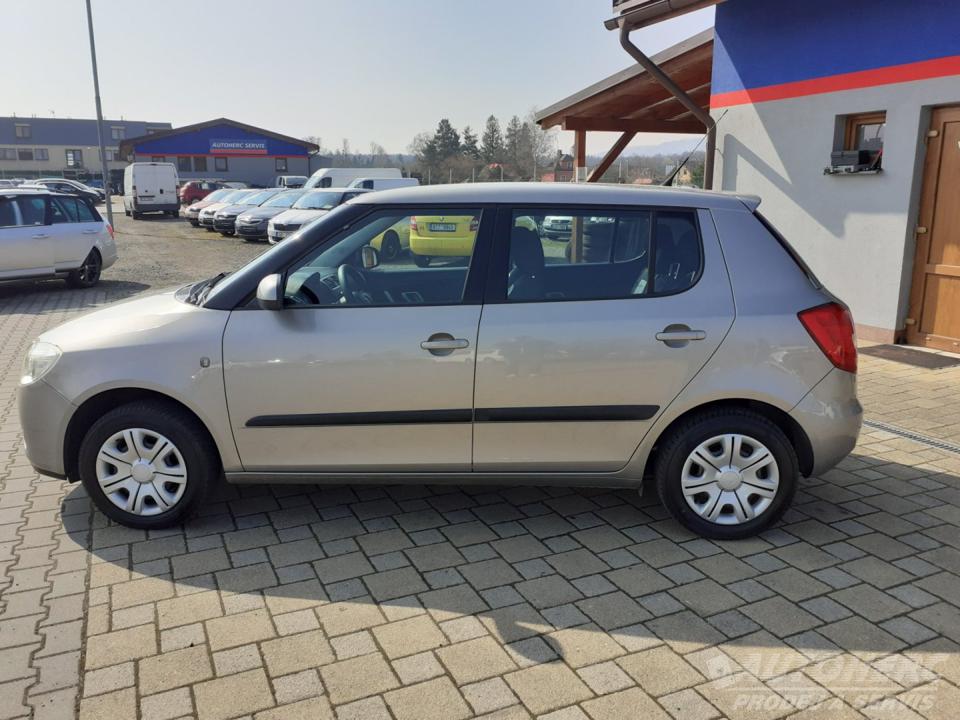 Škoda Fabia II 1.4 16V Ambiente