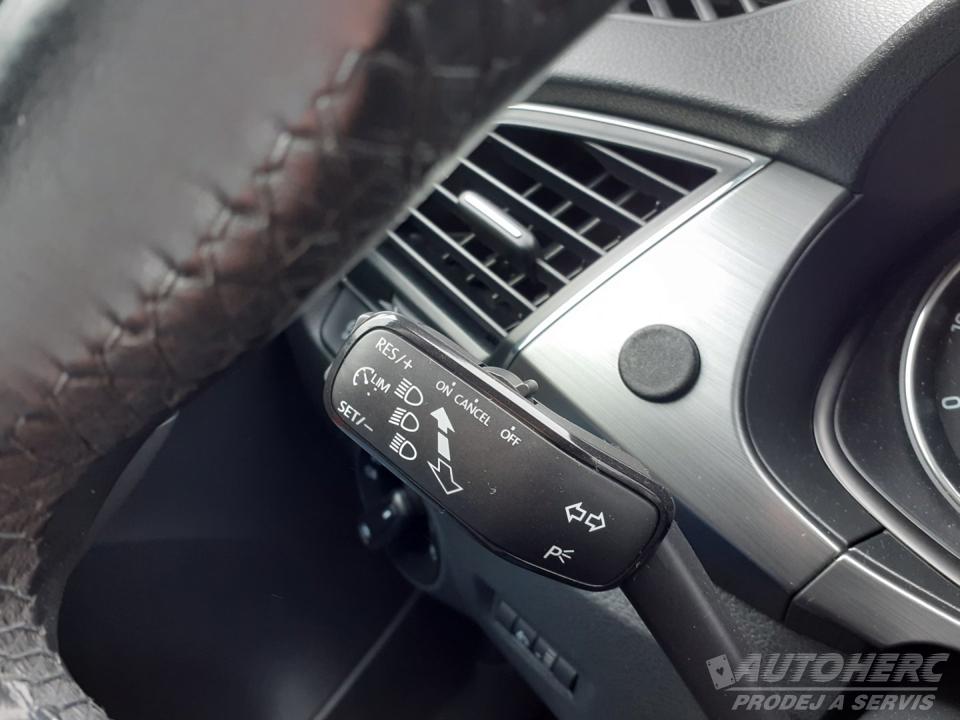 Škoda Fabia KOMBI 1.0 MPi ČR