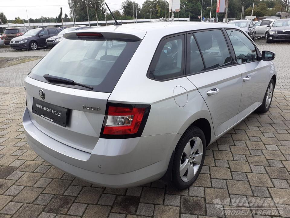 Škoda Fabia KOMBI 1.0 MPi ČR