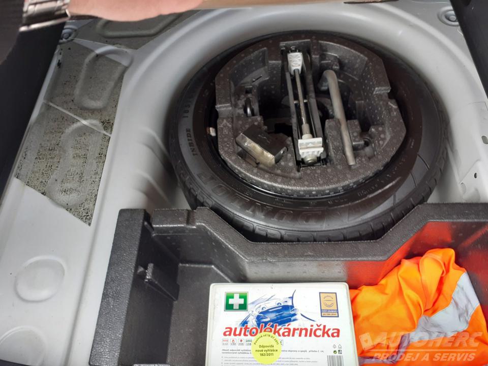 Škoda Fabia KOMBI 1.0 TSi ČR