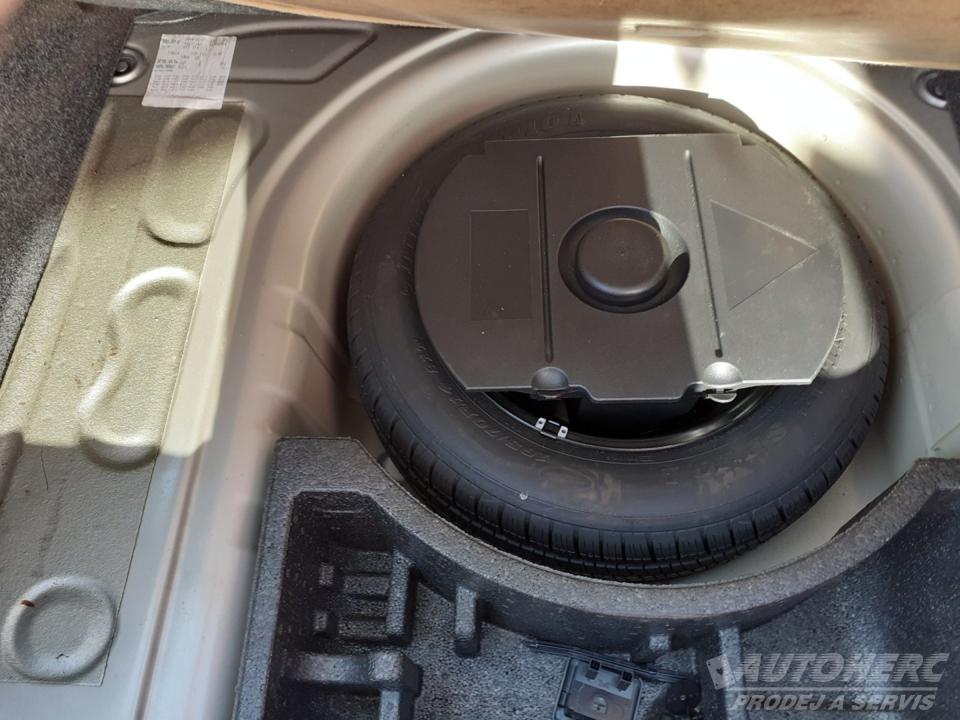 Škoda Fabia KOMBI 1.4 16V