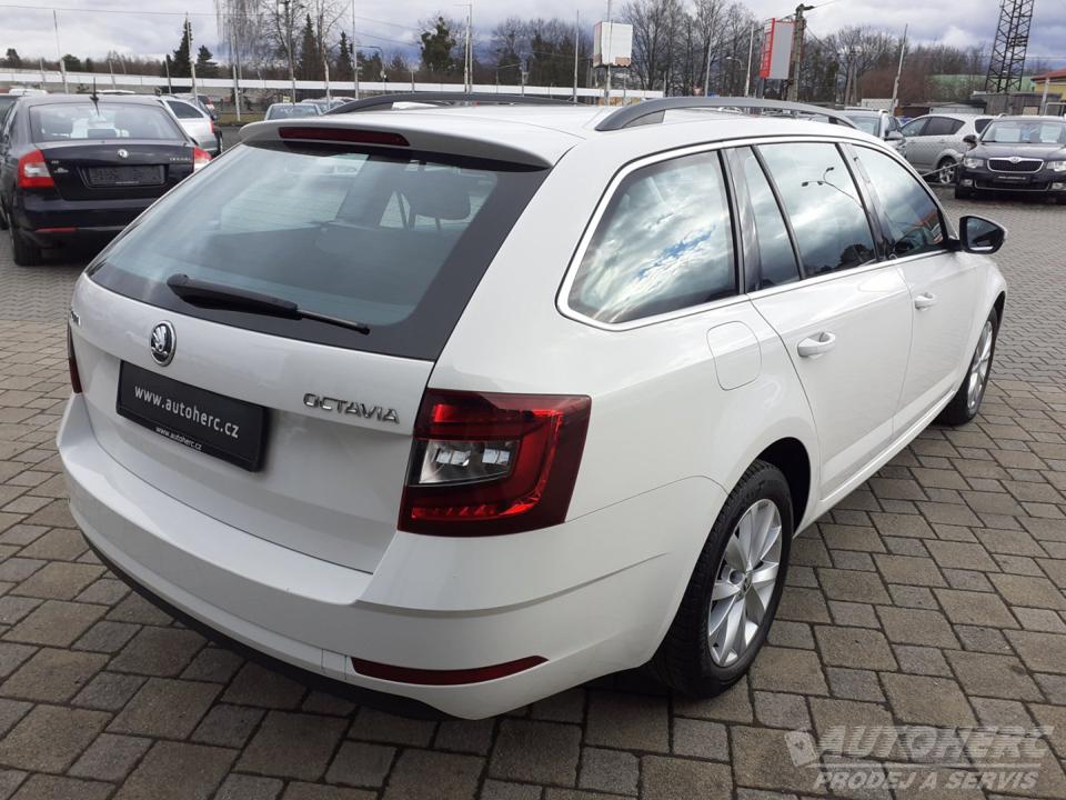 Škoda Octavia 1.6 TDi STYLE