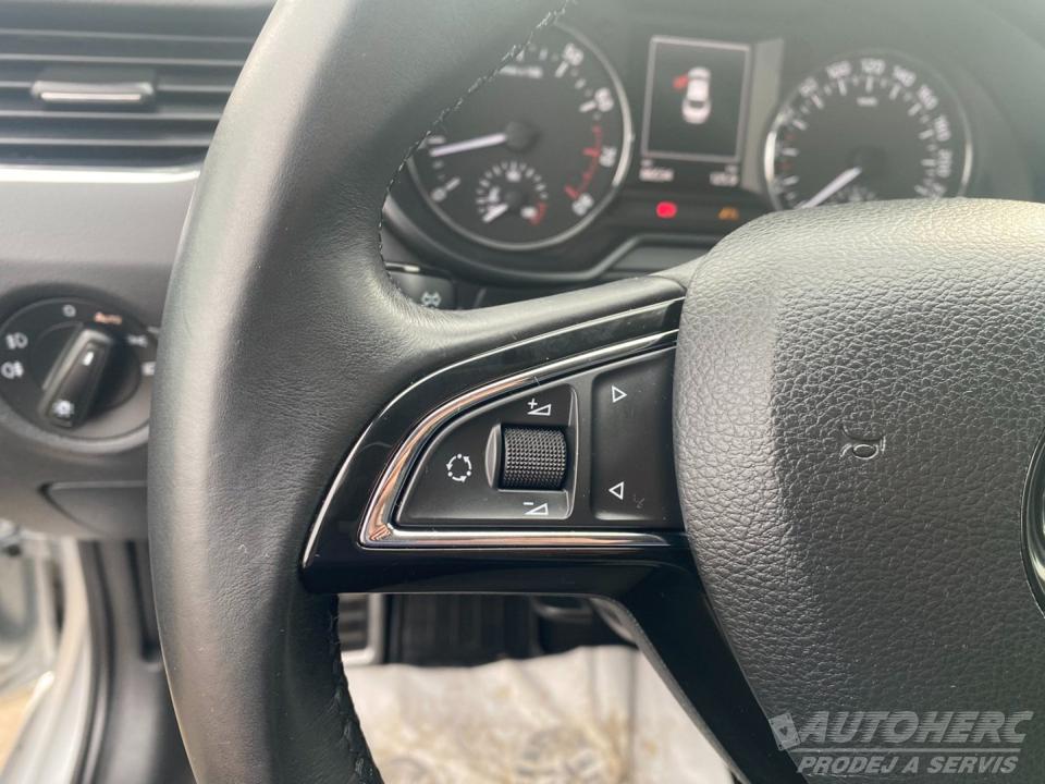 Škoda Octavia III 1.4 TSi Elegance 103 kW