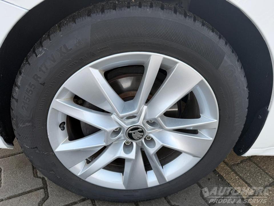 Škoda Octavia IV 1.5 TSi 110kW Ambiente