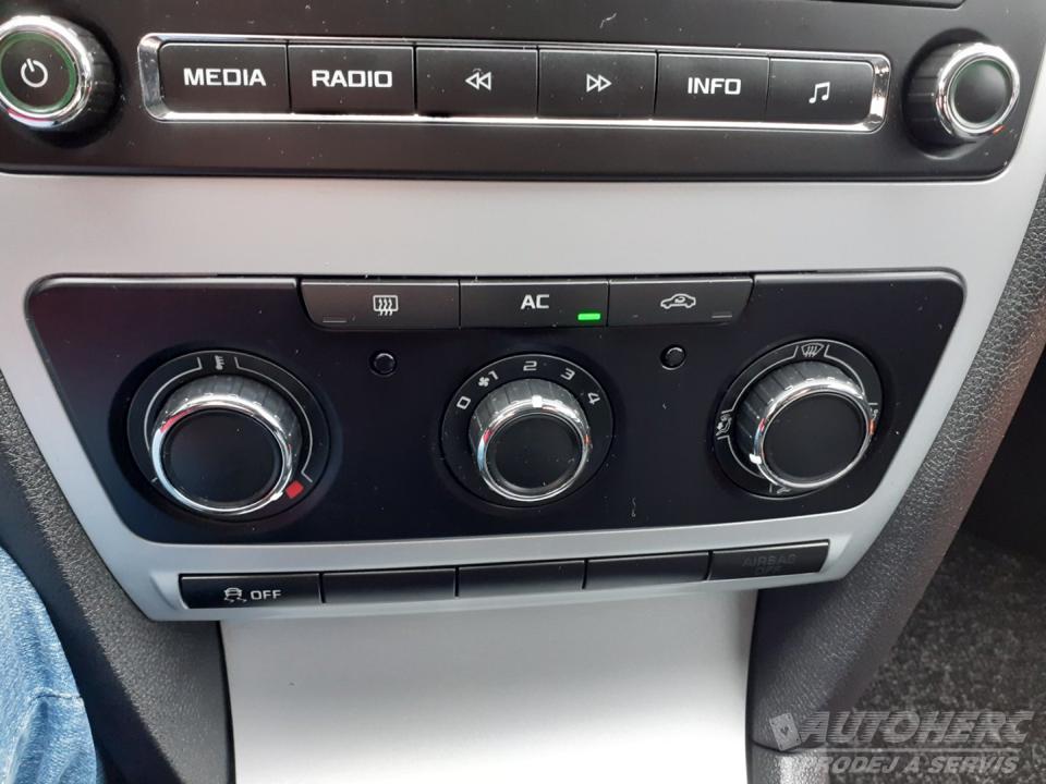 Škoda Octavia KOMBI 1.4 TSi AMBIENTE