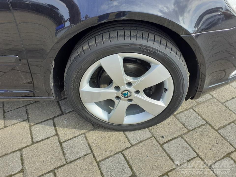 Škoda Octavia KOMBI 1.4 TSi AMBIENTE