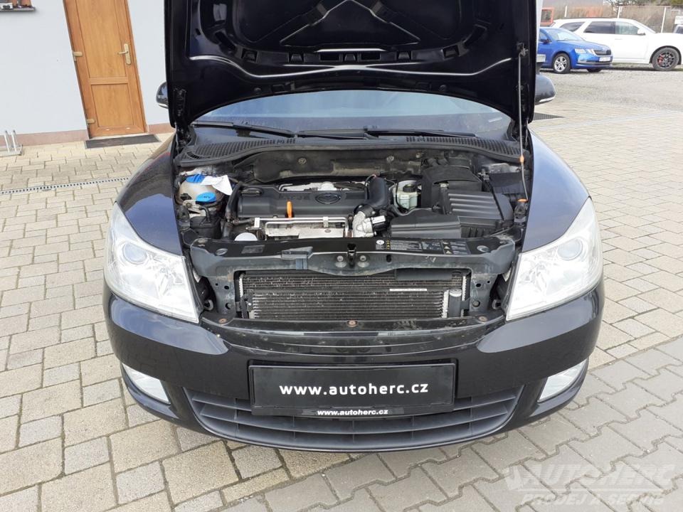 Škoda Octavia KOMBI 1.4 TSi AMBIENTE