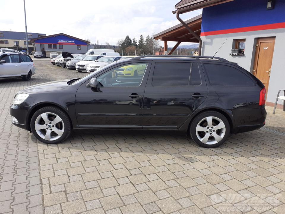 Škoda Octavia KOMBI 1.4 TSi AMBIENTE