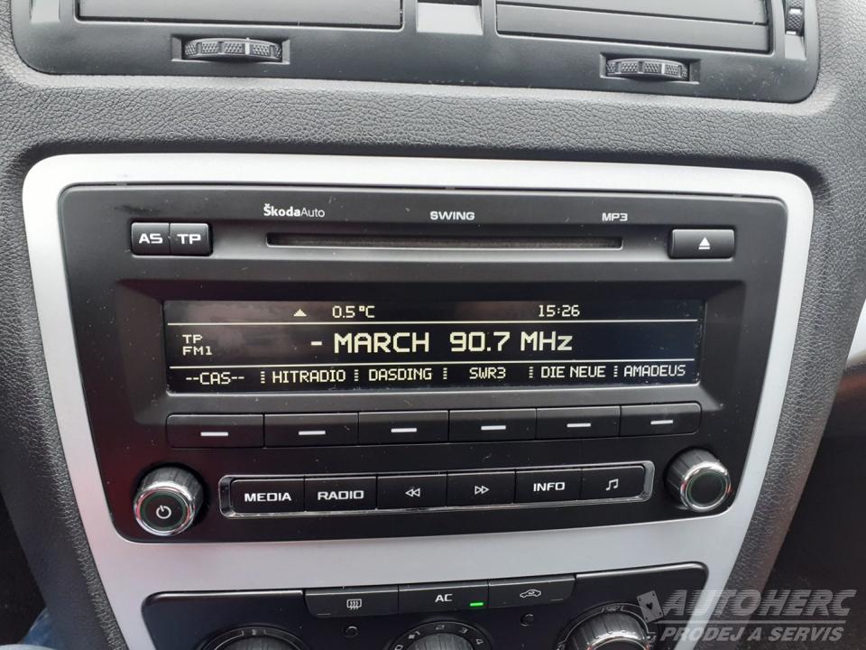 Škoda Octavia KOMBI 1.4 TSi AMBIENTE