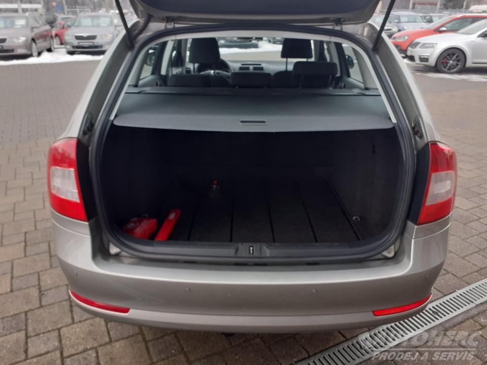 Škoda Octavia KOMBI 1.6 MPi