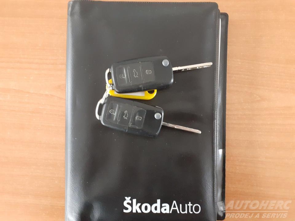 Škoda Octavia KOMBI 1.6 MPi