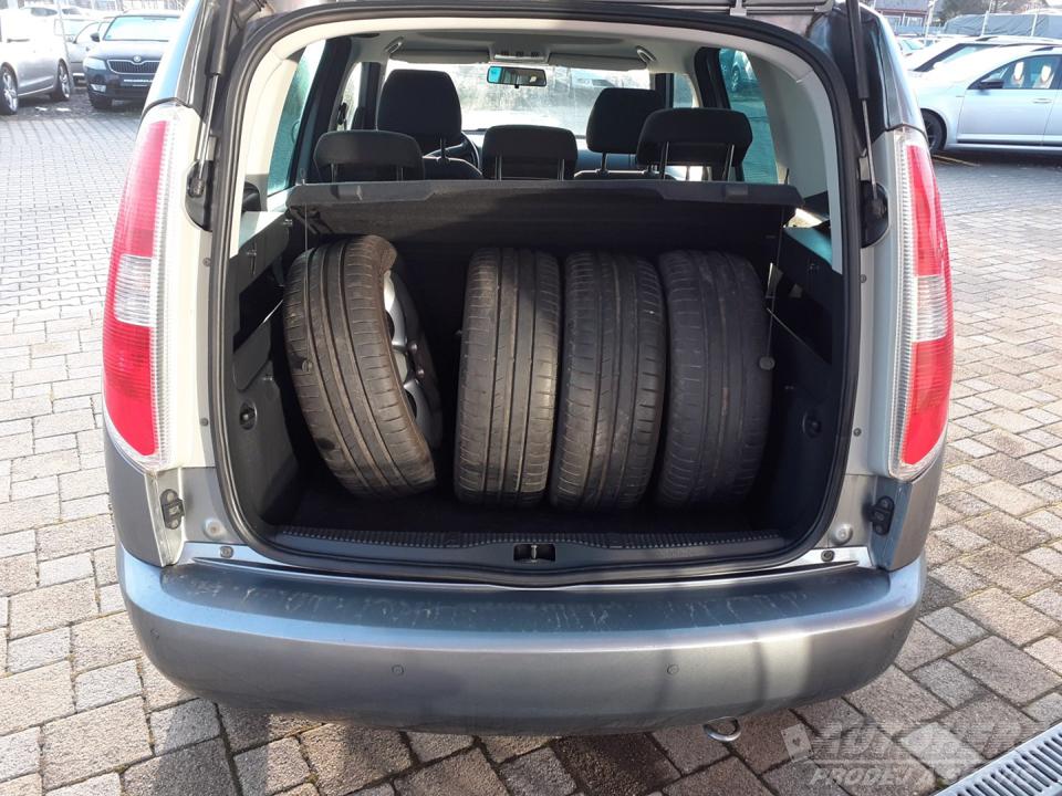 Škoda Roomster 1.6 TDi 77 Kw