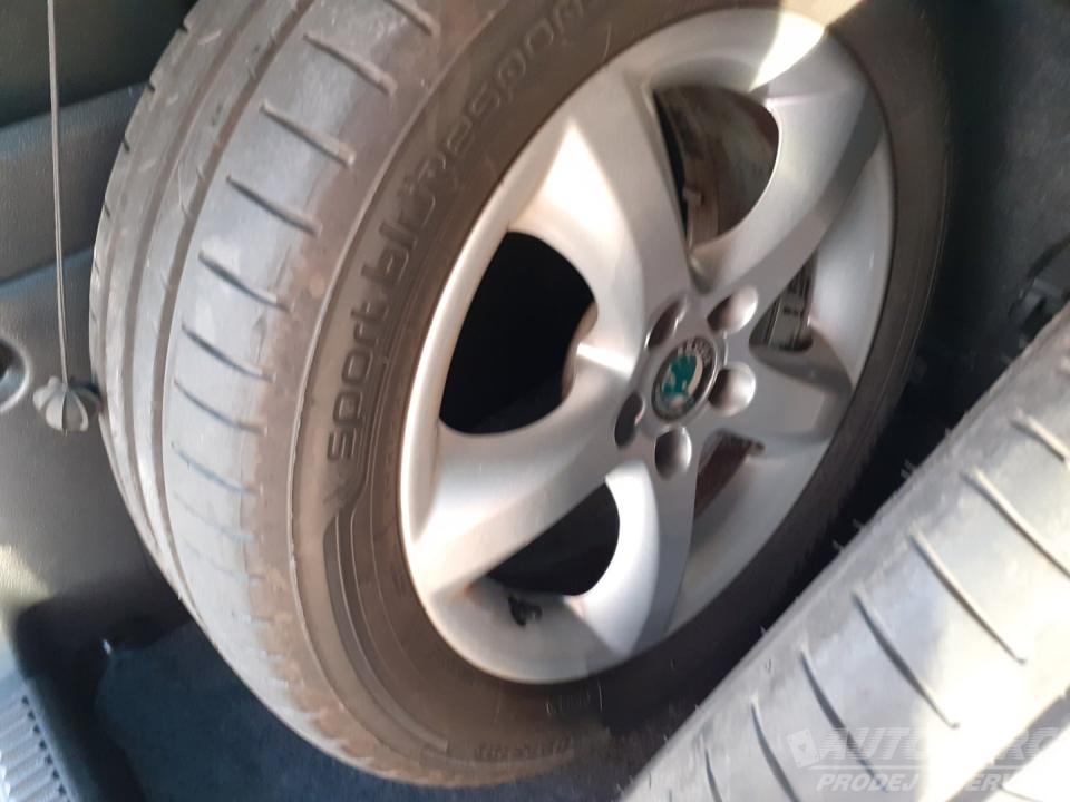 Škoda Roomster 1.6 TDi 77 Kw