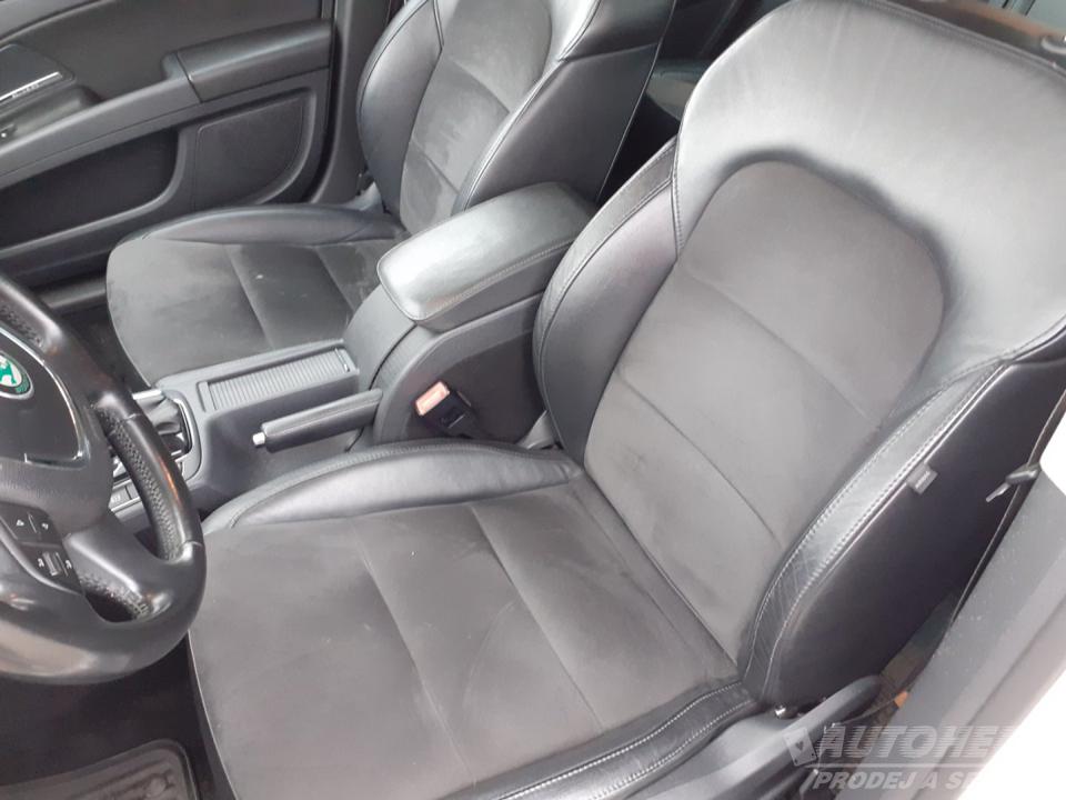 Škoda Superb 2.0 TDi DSG