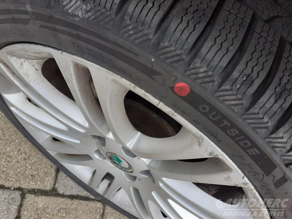 Škoda Superb 2.0 TDi DSG