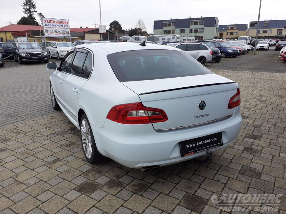 Škoda Superb 2.0 TDi DSG