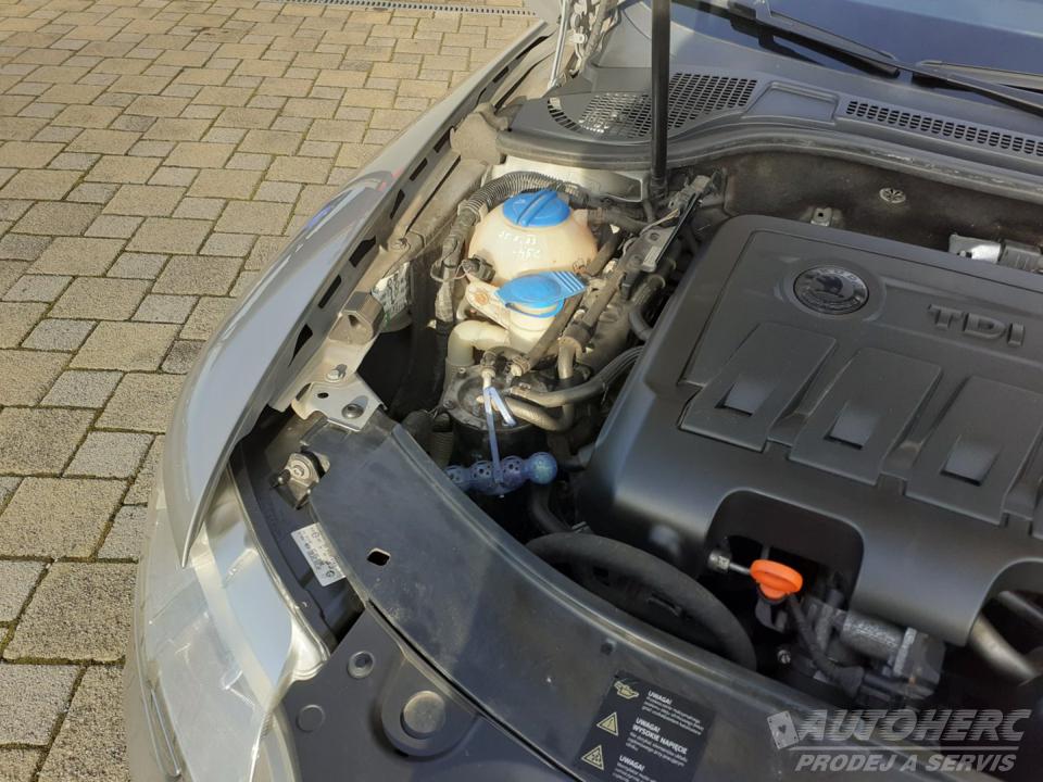 Škoda Superb 2.0 TDi Elegance