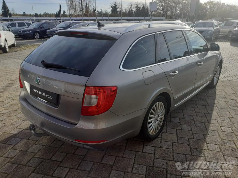 Škoda Superb 2.0 TDi Elegance