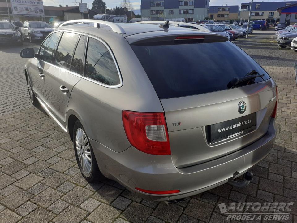 Škoda Superb 2.0 TDi Elegance