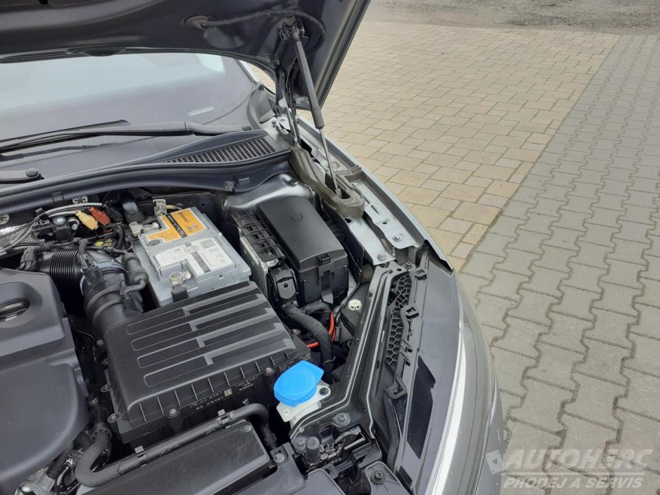 Škoda Superb III 2.0 TDi DSG ČR