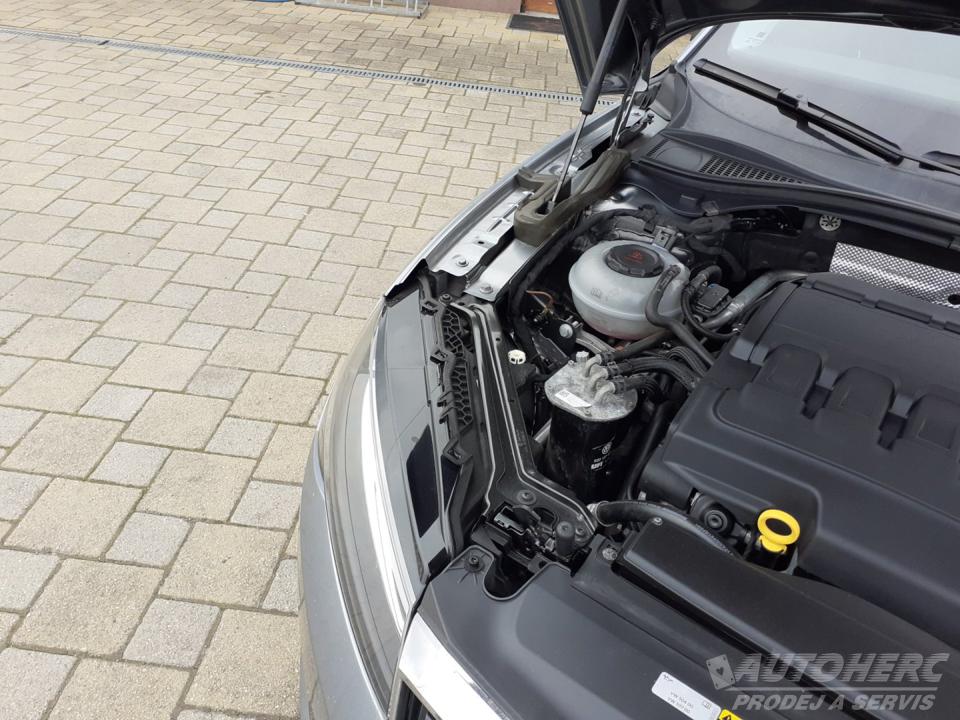 Škoda Superb III 2.0 TDi DSG ČR